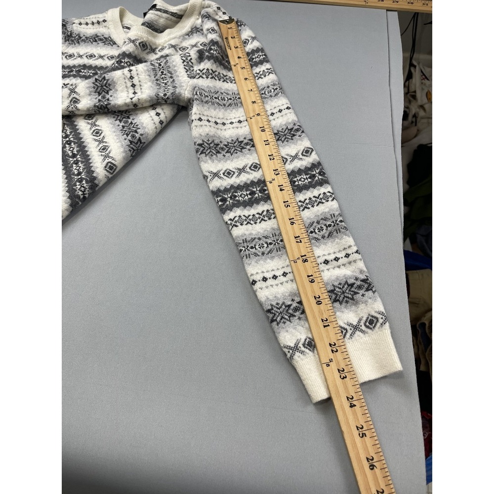 Talbots Womens Sweater Medium Fair Isle‎ Nordic Ski Cabincore Winter Wool Blend - Picture 9 of 11